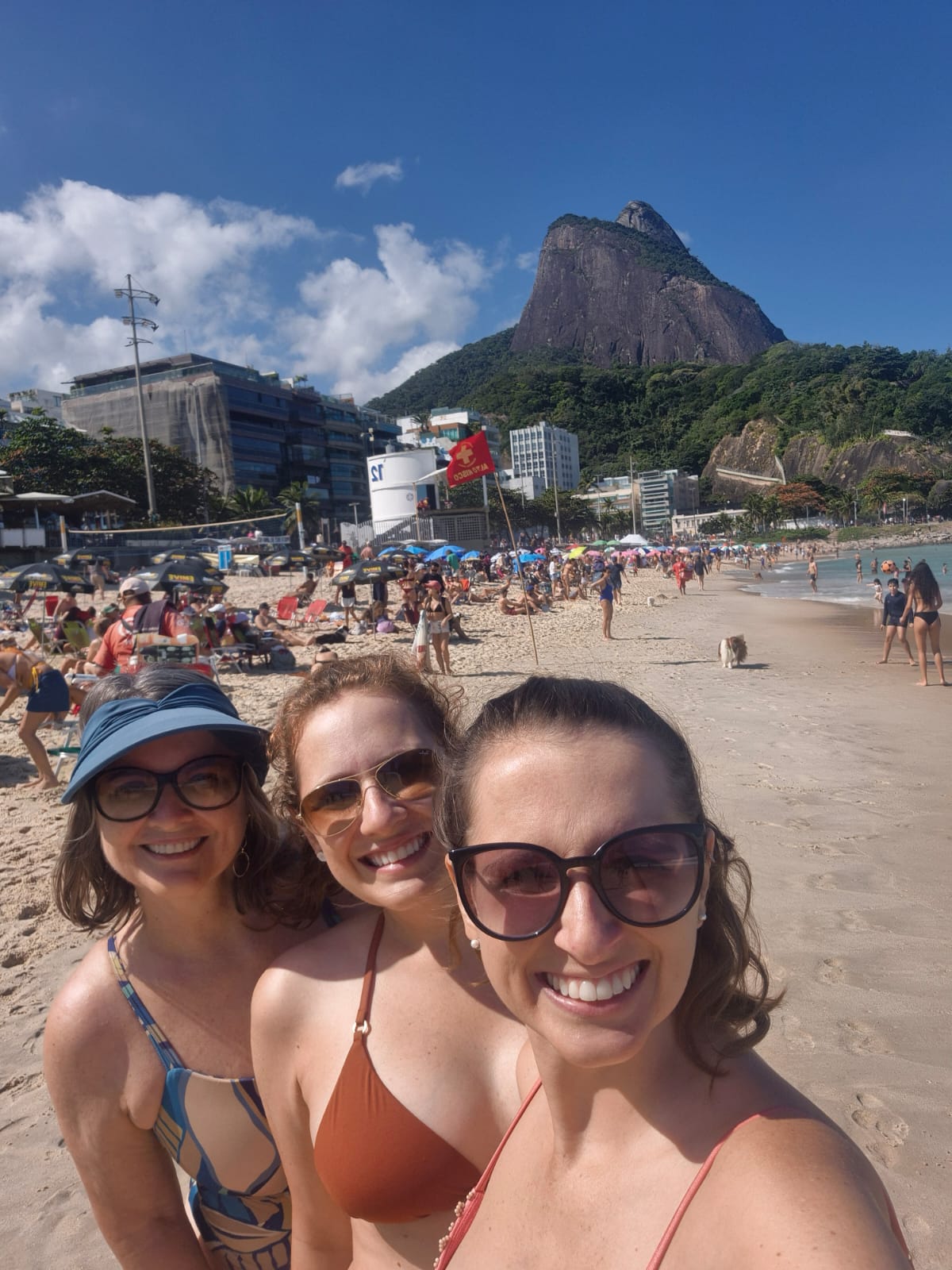 Praia do Leblon